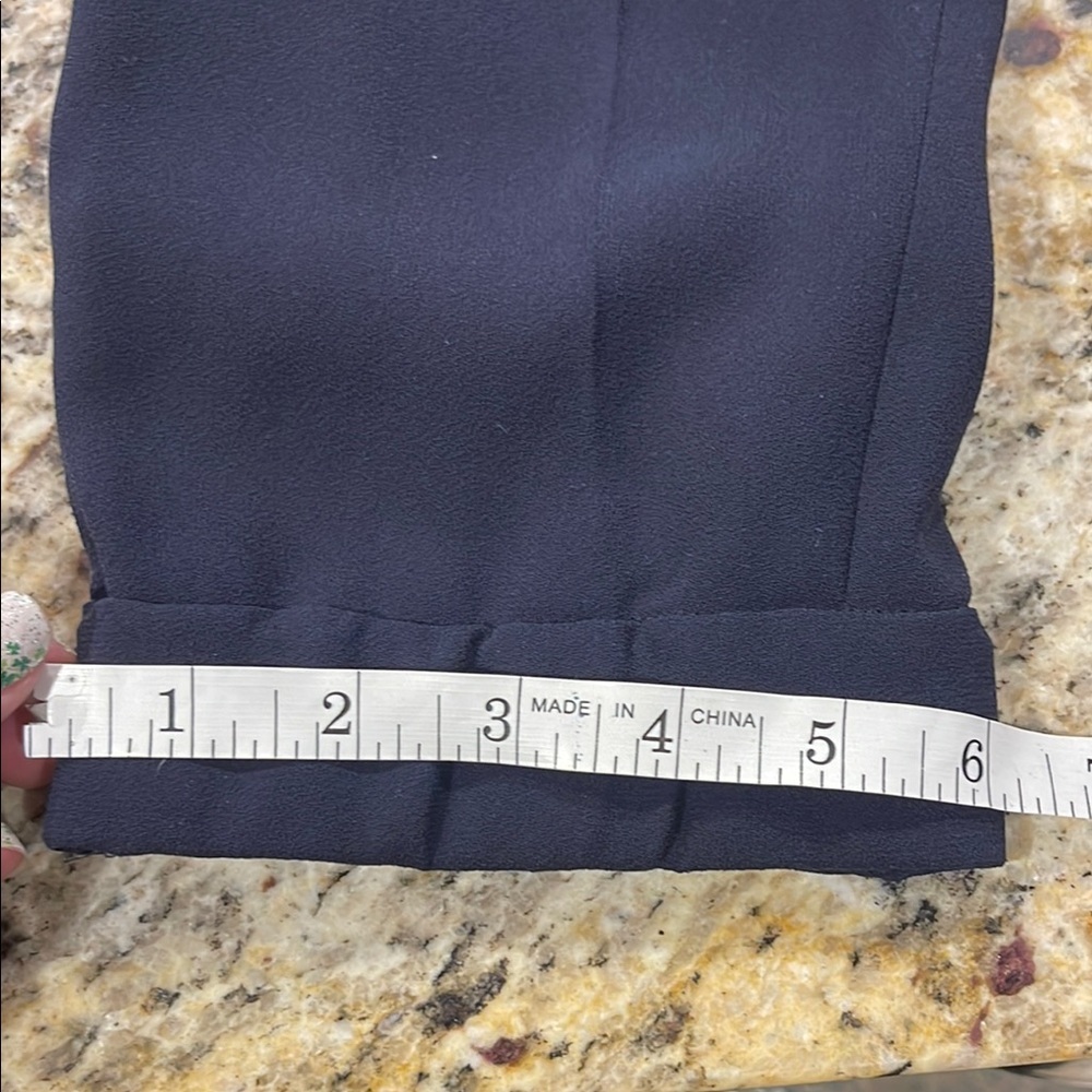 Black Loft Dress Jogger ✨ - Picture 3 of 9